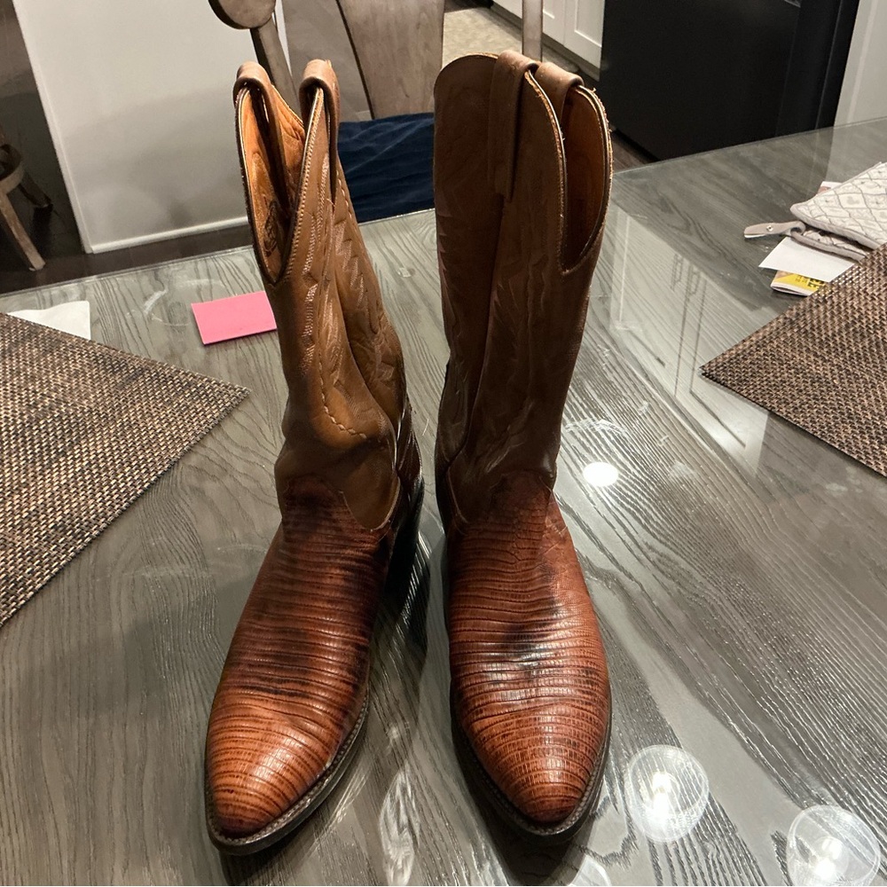 Classic Brown Leather Cowboy Boots - Picture 3 of 5